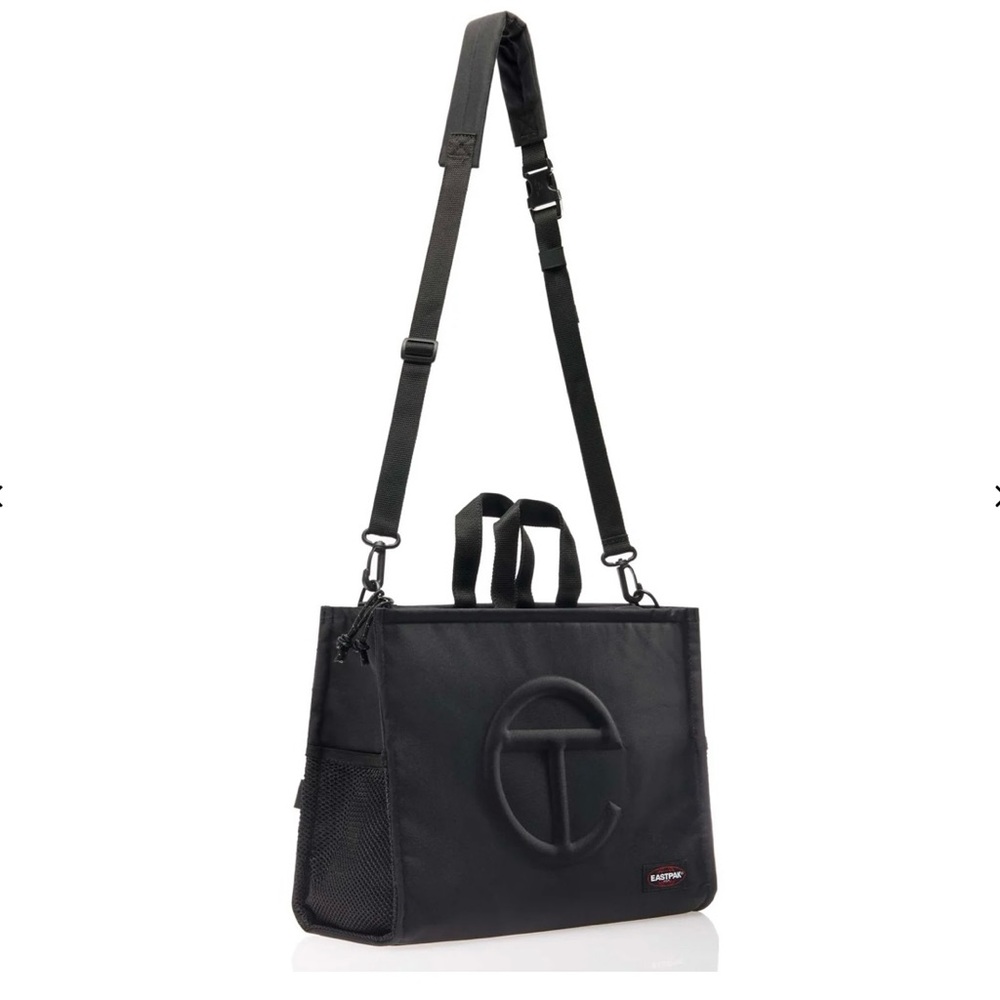 🙅🏻‍♀️SOLD🙅🏻‍♀️❗️on 〽️ BNWT TELFAR X EASTPACK Large Shopper Bag